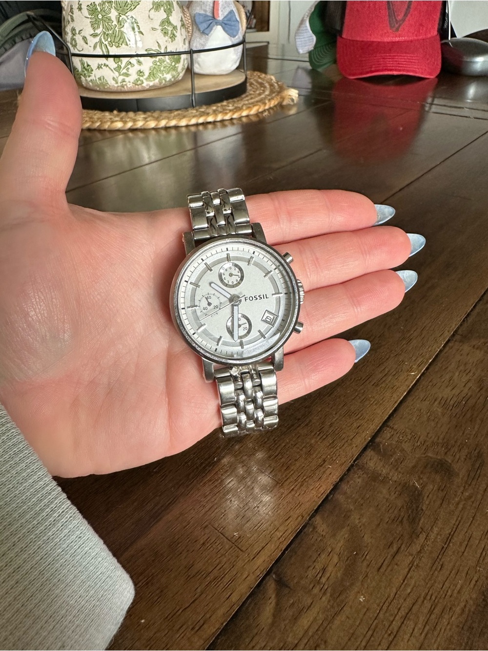 Fossil Silver Stainless Steel Watch with White Dial - NEEDS NEW BATTERY